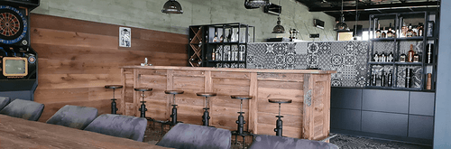 Sådan plejer du et egetræsbord